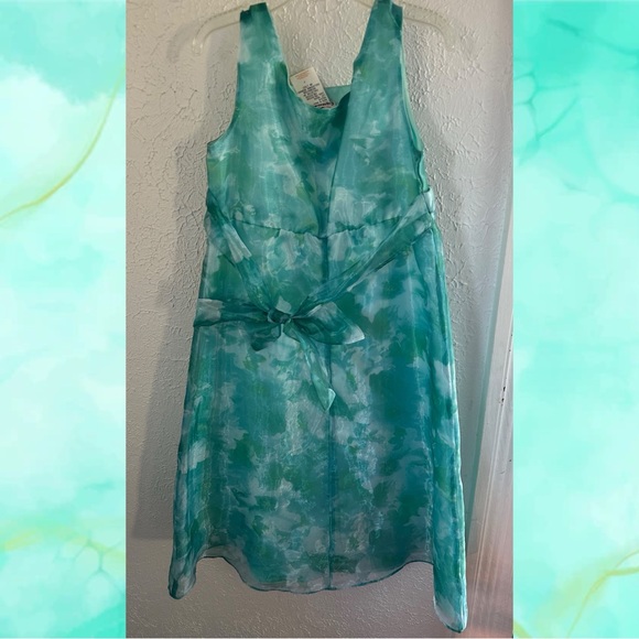 Girls’ Floral Watercolor Dress - Picture 2 of 3